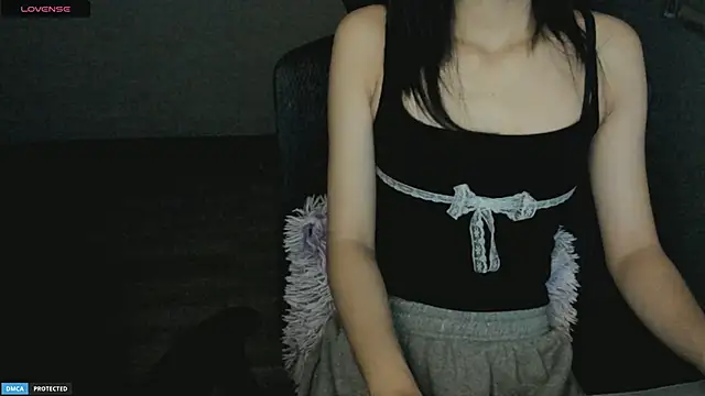 Ayase momo online show from March 2025 06:43:01 PM