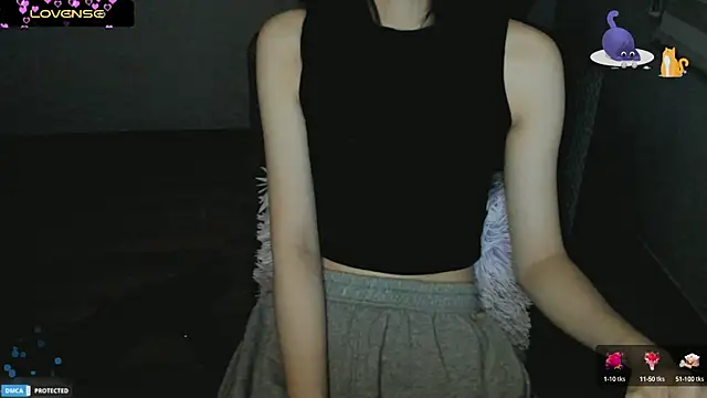 Ayase momo online show from March 2025 08:00:01 PM