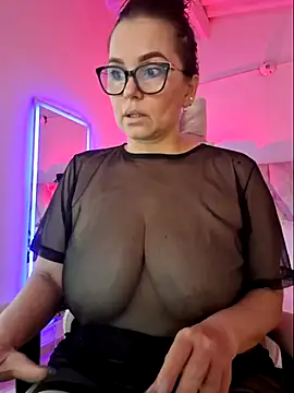 MariaPau 83 online show from April 2026 07:30:02 PM