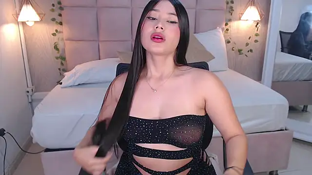 Snapshot of Anthonela_love_ chatting on September 2025 09:04:02 PM Anthonela love online show from September 2025 09:04:02 PM