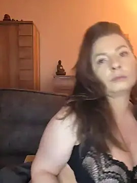 cristalines online show from February 2026 07:21:02 PM