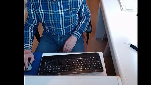 Snapshot of dutchpornking chatting on January 2025 11:24:01 AM dutchpornking online show from January 2025 11:24:01 AM