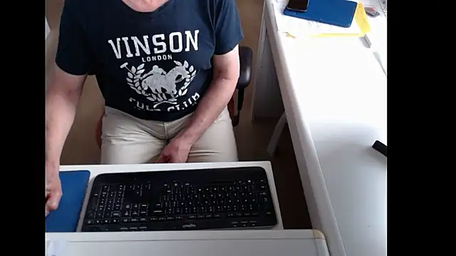 dutchpornking online show from May 2026 09:17:01 AM