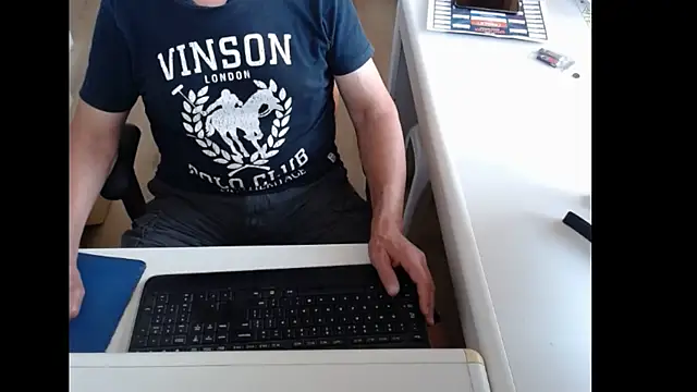 Snapshot of dutchpornking chatting on July 2026 06:19:02 AM dutchpornking online show from July 2026 06:19:02 AM
