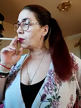 Chriss Tinaa online show from March 2025 06:02:02 AM