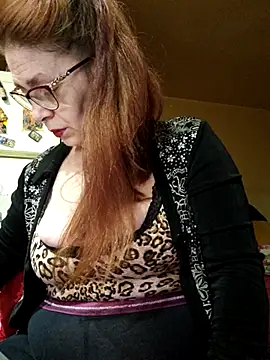 Chriss Tinaa online show from April 2026 03:22:01 AM