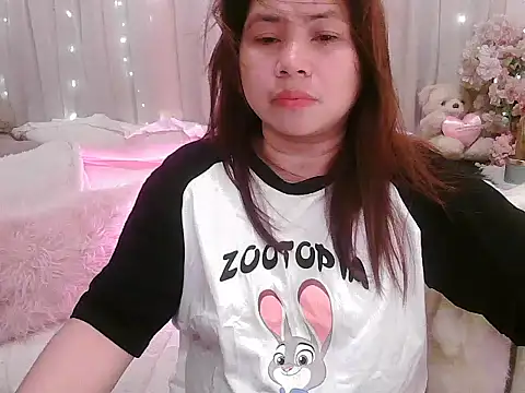 OhmyPinay online show from November 2025 05:08:02 AM