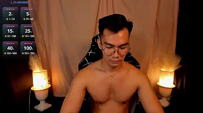 Snapshot of 000batman000 chatting on February 2025 04:39:01 AM 000batman000 online show from February 2025 04:39:01 AM