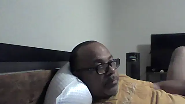 Snapshot of dababyboii chatting on April 2026 03:01:01 AM dababyboii online show from April 2026 03:01:01 AM