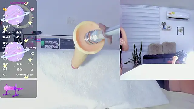 sofi velez online show from February 2025 01:34:02 AM