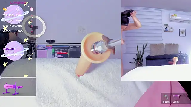 sofi velez online show from March 2025 01:25:02 AM