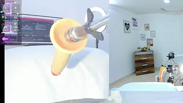 sofi velez online show from October 2025 05:20:02 PM