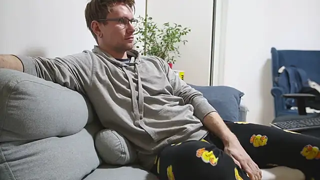 kevin-park online show from December 2025 07:23:01 AM