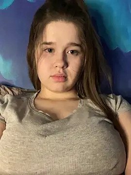 Snapshot of HornyGirlH chatting on January 2025 01:04:01 AM HornyGirlH online show from January 2025 01:04:01 AM
