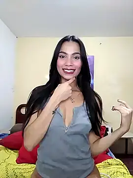 Snapshot of iamemmablake chatting on January 2025 03:38:01 AM iamemmablake online show from January 2025 03:38:01 AM