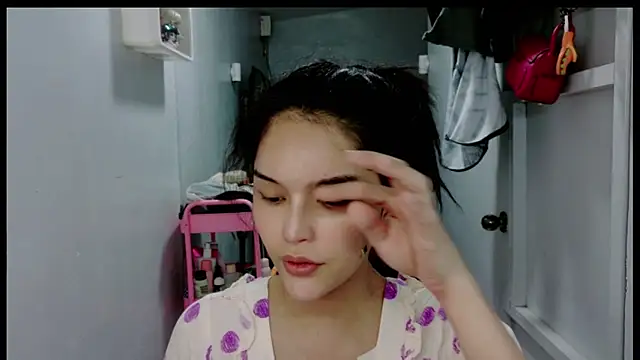 Snapshot of ellestellar chatting on July 2026 09:02:01 AM ellestellar online show from July 2026 09:02:01 AM