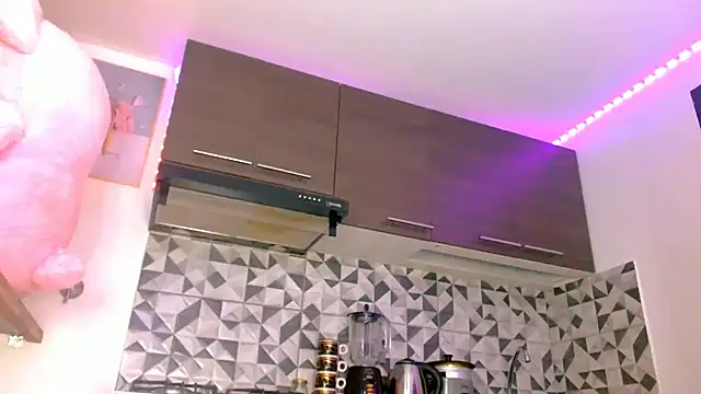 veronica villalba online show from February 2025 05:03:02 AM