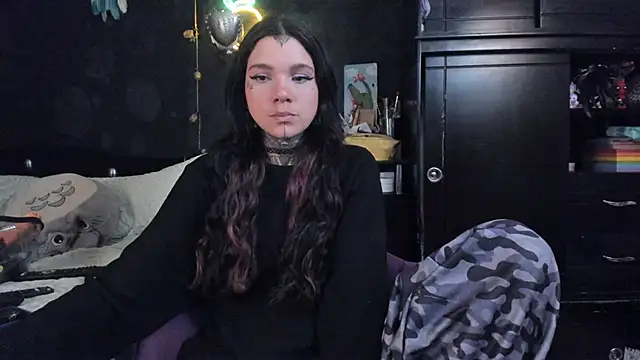 Snapshot of Lilmarieee chatting on November 2025 11:16:02 PM Lilmarieee online show from November 2025 11:16:02 PM