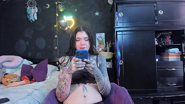 Snapshot of Lilmarieee chatting on November 2025 04:51:01 PM Lilmarieee online show from November 2025 04:51:01 PM