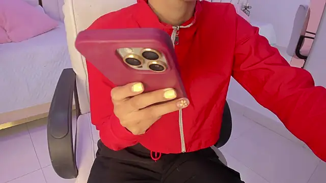 Meghan stonne  online show from September 2025 07:08:01 PM