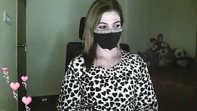 Cute Sonii online show from December 2025 02:14:02 PM