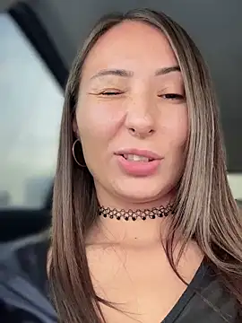 Snapshot of YOUR-KARINA chatting on January 2025 03:01:02 AM YOUR-KARINA online show from January 2025 03:01:02 AM