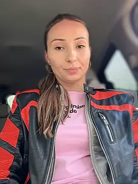 Snapshot of YOUR-KARINA chatting on March 2025 09:09:01 AM YOUR-KARINA online show from March 2025 09:09:01 AM