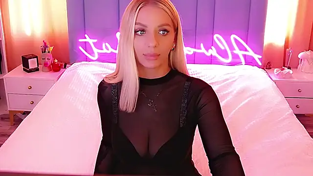 Snapshot of AllwaysHotJ chatting on March 2025 05:50:02 AM AllwaysHotJ online show from March 2025 05:50:02 AM