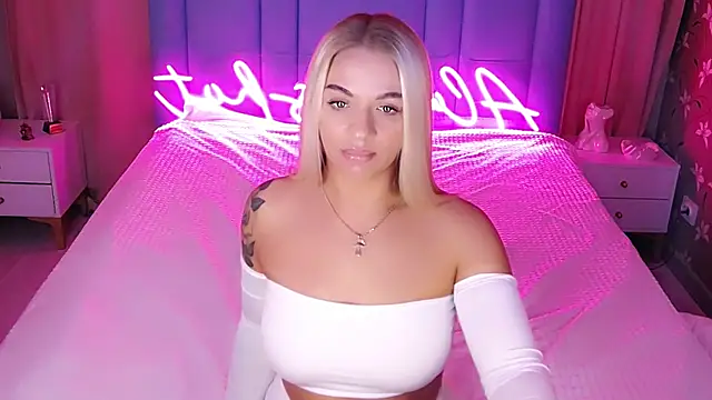 Snapshot of AllwaysHotJ chatting on November 2025 02:12:02 AM AllwaysHotJ online show from November 2025 02:12:02 AM