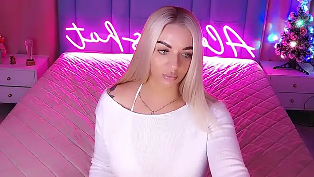 Snapshot of AllwaysHotJ chatting on January 2026 02:14:02 AM AllwaysHotJ online show from January 2026 02:14:02 AM