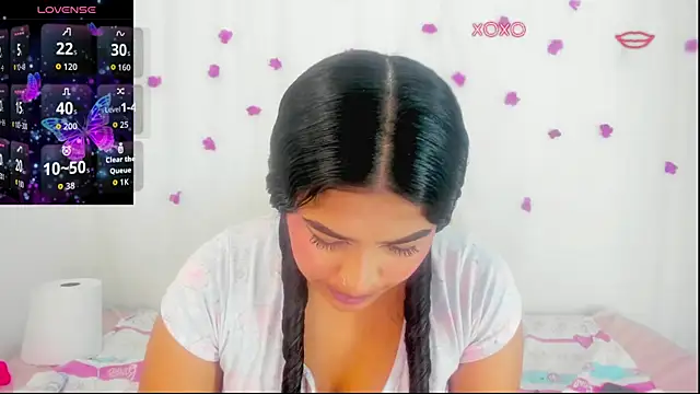 Snapshot of moana_taylor chatting on November 2025 02:01:01 PM moana taylor online show from November 2025 02:01:01 PM