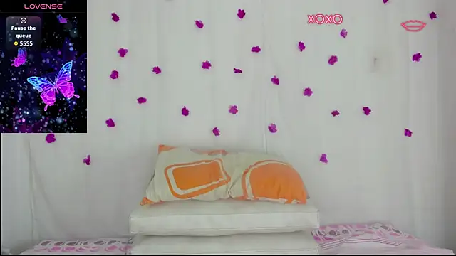 Snapshot of moana_taylor chatting on November 2025 11:42:01 AM moana taylor online show from November 2025 11:42:01 AM