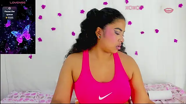 Snapshot of moana_taylor chatting on November 2025 12:16:02 PM moana taylor online show from November 2025 12:16:02 PM