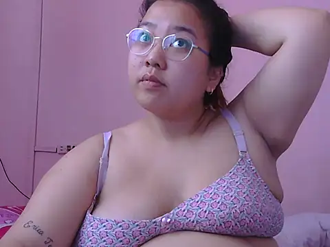 Snapshot of Boobsiemarie chatting on July 2026 06:49:02 AM Boobsiemarie online show from July 2026 06:49:02 AM