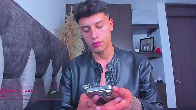 Snapshot of I_Gabriel chatting on January 2025 01:42:02 AM I Gabriel online show from January 2025 01:42:02 AM