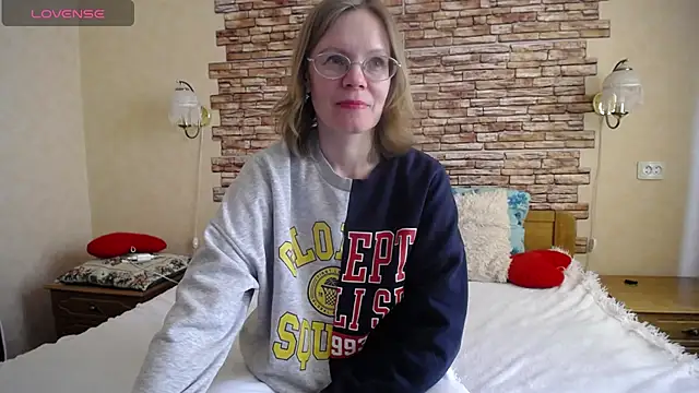 BlondyBabySweet online show from May 2026 10:54:02 AM