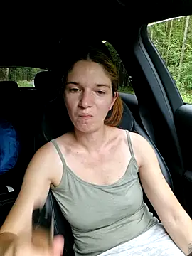 Geile-Luna online show from June 2026 06:03:01 PM