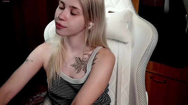 ho1yho1e online show from September 2025 07:39:02 PM