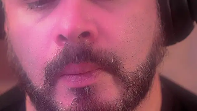 Sanders White online show from January 2026 03:30:02 AM