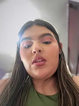 Lia sexx online show from February 2025 05:40:01 PM