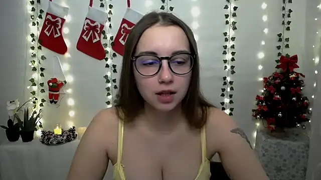 Snapshot of SweetPrincess_ chatting on January 2025 06:44:02 AM SweetPrincess online show from January 2025 06:44:02 AM