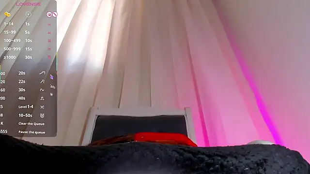 ADELINA CONTE online show from November 2025 01:22:04 PM