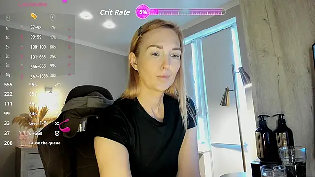 HotyPlays online show from April 2026 12:30:01 PM