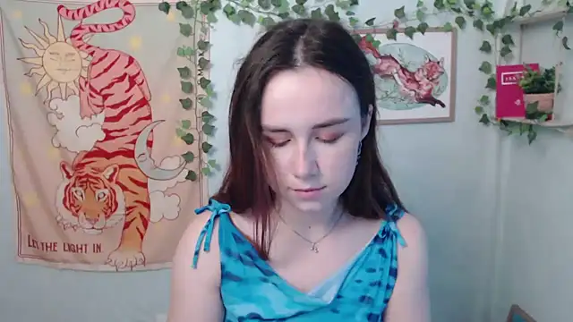 VeryVeryVeryShy  online show from July 2026 05:47:01 AM