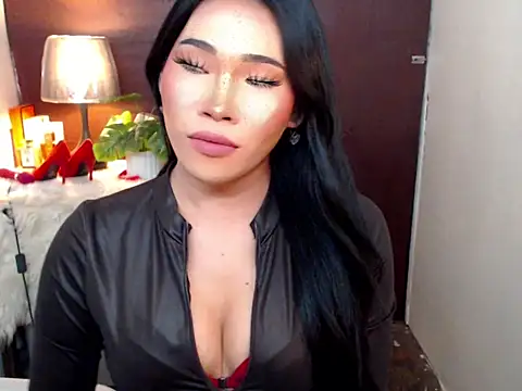 Ur Fantastic Lina online show from March 2026 05:25:01 PM