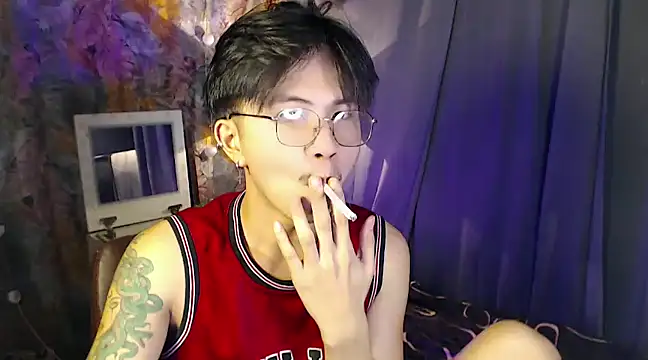 Snapshot of Sexy_Handsome_Drex chatting on December 2024 07:26:01 AM Sexy Handsome Drex online show from December 2024 07:26:01 AM