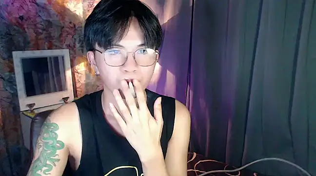 Snapshot of Sexy_Handsome_Drex chatting on January 2025 09:30:02 AM Sexy Handsome Drex online show from January 2025 09:30:02 AM