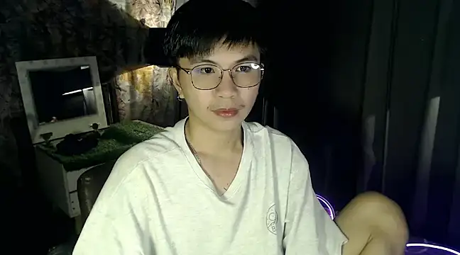 Snapshot of Sexy_Handsome_Drex chatting on February 2025 08:16:02 AM Sexy Handsome Drex online show from February 2025 08:16:02 AM