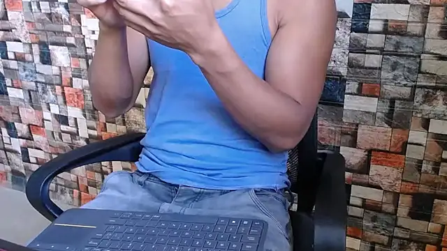 Snapshot of sexatlexx chatting on September 2025 03:13:01 PM sexatlexx online show from September 2025 03:13:01 PM