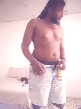 Snapshot of BigBlacBoyD chatting on December 2025 01:38:02 PM BigBlacBoyD online show from December 2025 01:38:02 PM